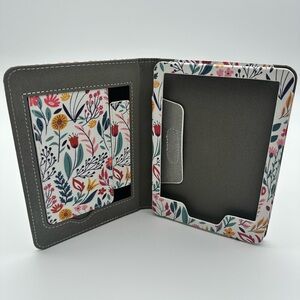 Floral Tablet Case — 11th Gen Kindle